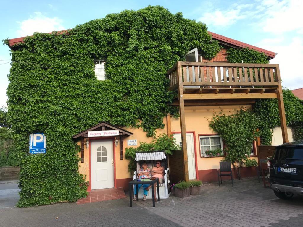 Ferienwohnungen Direkt An Der Elde Lubz Bagian luar foto