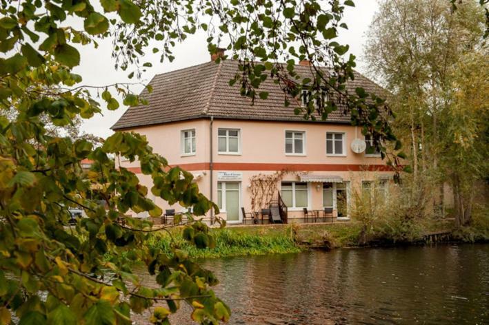 Ferienwohnungen Direkt An Der Elde Lubz Bagian luar foto